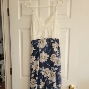 Floral high-low dress with lace top